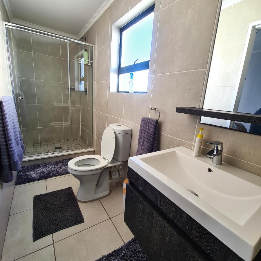 1a - Magical Oasis In Parklands Le Cap