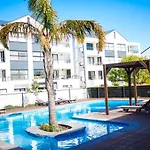 1A - Magical Oasis In Parklands